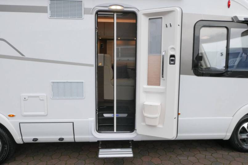 Hymer B-SL 704 SupremeLine 180 pk AUTOMAAT, Al-de verwarming 17