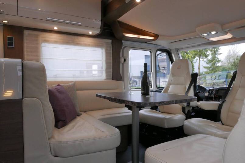 Hymer B-SL 704 SupremeLine 180 pk AUTOMAAT, Al-de verwarming 28