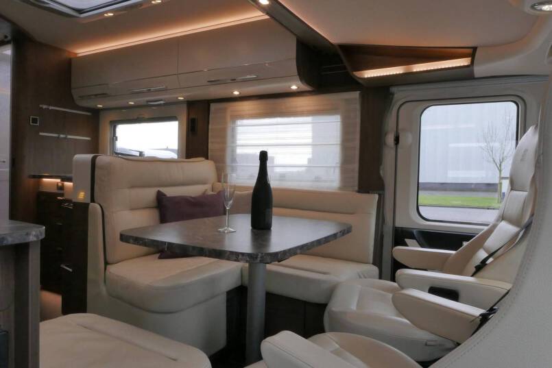 Hymer B-SL 704 SupremeLine 180 pk AUTOMAAT, Al-de verwarming 29
