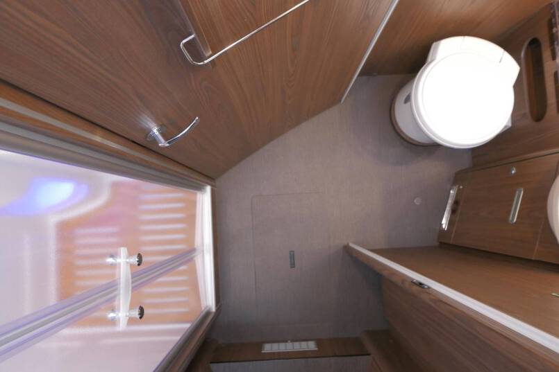 Hymer B-SL 704 SupremeLine 180 pk AUTOMAAT, Al-de verwarming 47