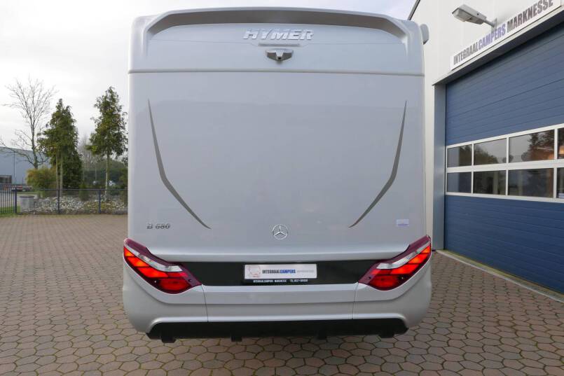 Hymer BMC-I 680 Crystal Zilver Hymer  BMC-I 680 Crystal Zilver 9G AUTOMAAT 177 pk, Mercedes AL-KO, 2020 3