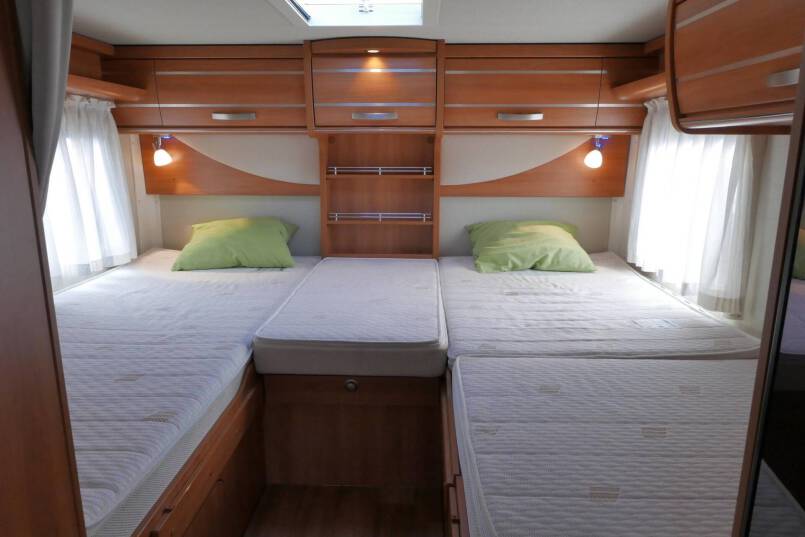Hymer T 588 SL Hymer  T 588 SL 150 pk, AL-KO chassis, vlakke vloer, vol optie 29