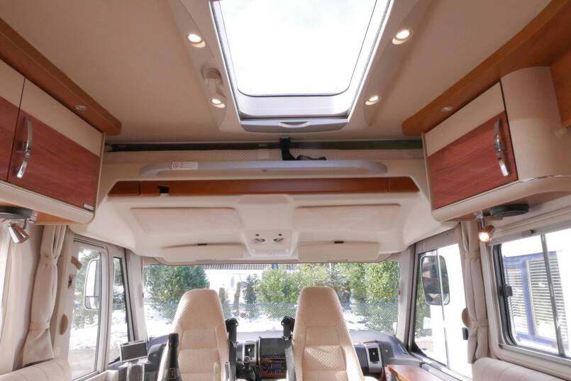 Hymer B 614 SL Star Edition Hymer  B 614 SL Star Edition 3.0 177 pk VOL OPTIE zeer netjes 41