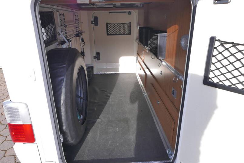 Hymer B 708 PremiumLine Hymer  B 708 PremiumLine 177 Pk AUTOMAAT, Queensbed, levelsysteem 11