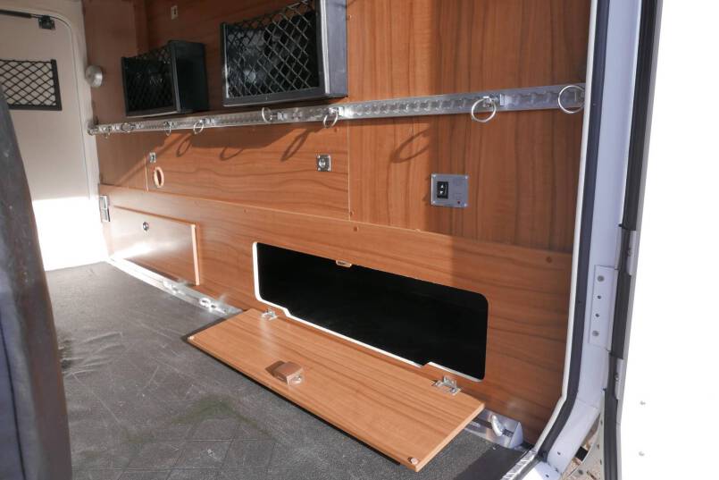 Hymer B 708 PremiumLine Hymer  B 708 PremiumLine 177 Pk AUTOMAAT, Queensbed, levelsysteem 12