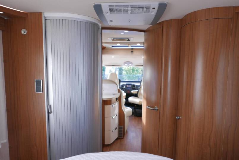 Hymer B 708 PremiumLine Hymer  B 708 PremiumLine 177 Pk AUTOMAAT, Queensbed, levelsysteem 52