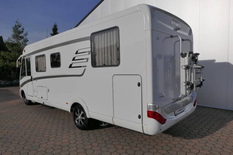 Hymer B 708 PremiumLine Hymer  B 708 PremiumLine 177 Pk AUTOMAAT, Queensbed, levelsysteem 6