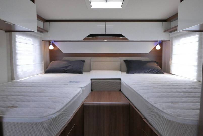 Hymer BMC-I 580 Hymer  BMC-I 580 9G AUTOMAAT 177 pk, Mercedes AL-KO, 2021 32