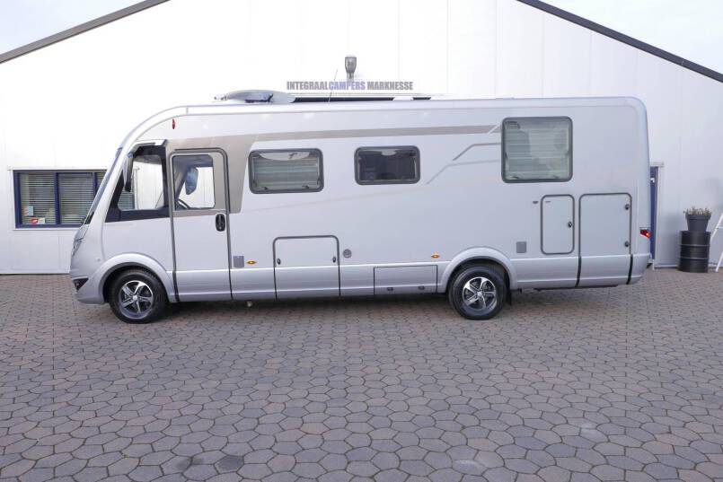 Hymer B-SL 708 SupremeLine Crystal Zilver AUTOMAAT, Queensbed, AL-DE 2
