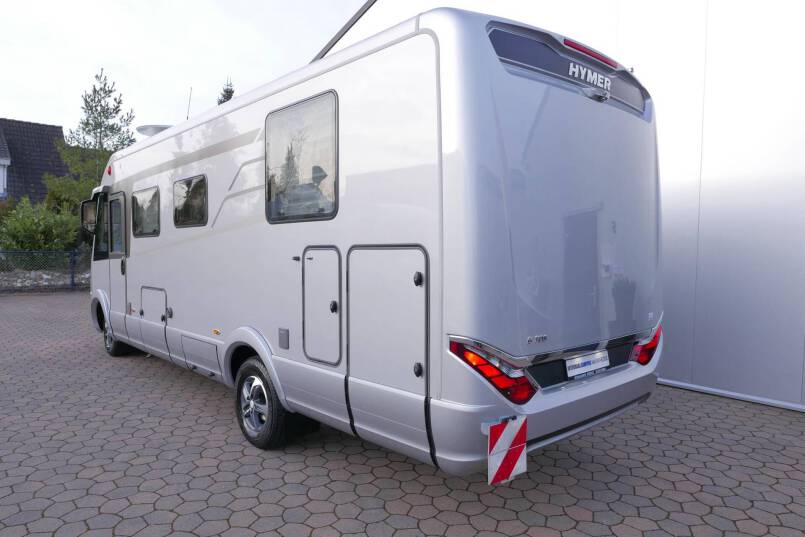 Hymer B-SL 708 SupremeLine Crystal Zilver AUTOMAAT, Queensbed, AL-DE 5