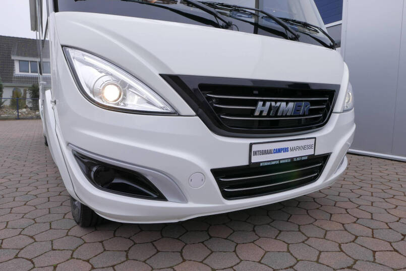 Hymer B-SL 704 SupremeLine Hymer  B-SL 704 SupremeLine  180 pk AUTOMAAT, levelsysteem, enkele bedden 8