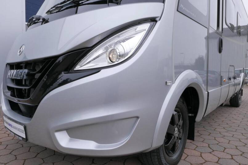 Hymer BMC-I 680 Crystal Zilver Hymer  BMC-I 680 Crystal Zilver 9G AUTOMAAT 177PK, 5 zitplaatsen, Mercedes Benz 8