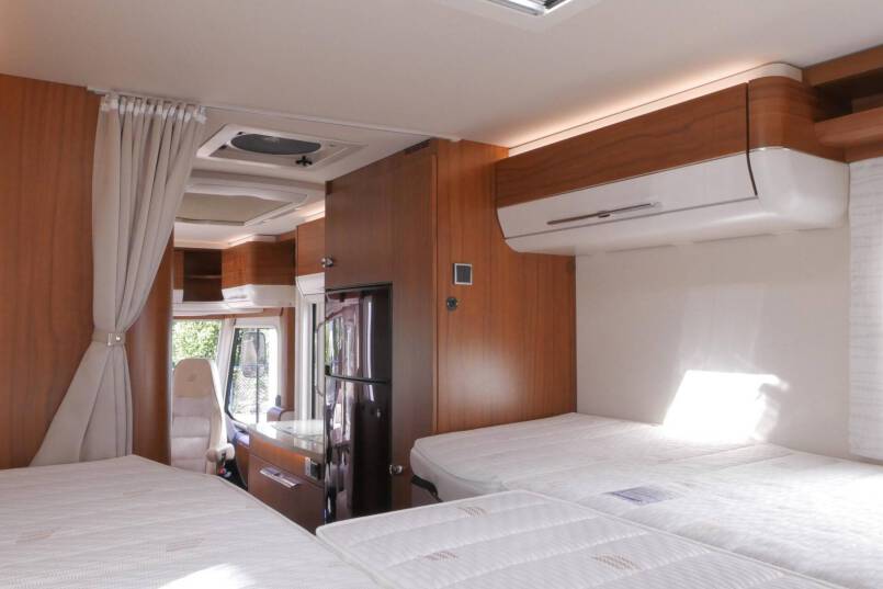 Hymer B 588 DynamicLine 180 pk, AUTOMAAT, Bovenkastjes, levelsysteem, 4.750 km 39