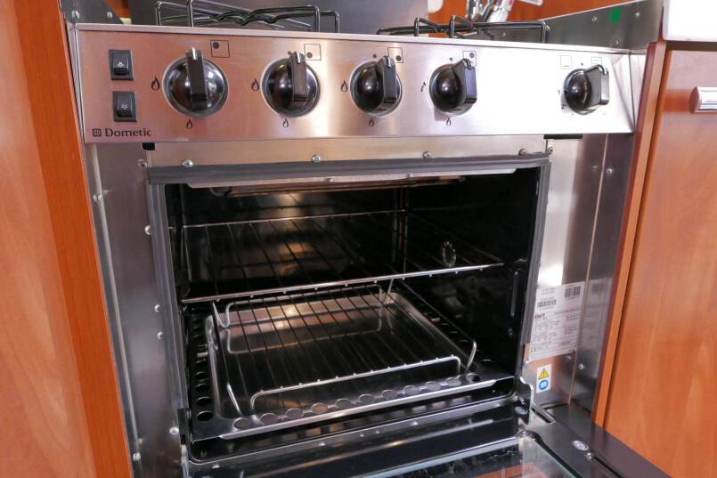 Laika kreos 7009 3.0 177 PK, enkele bedden, vol optie 34