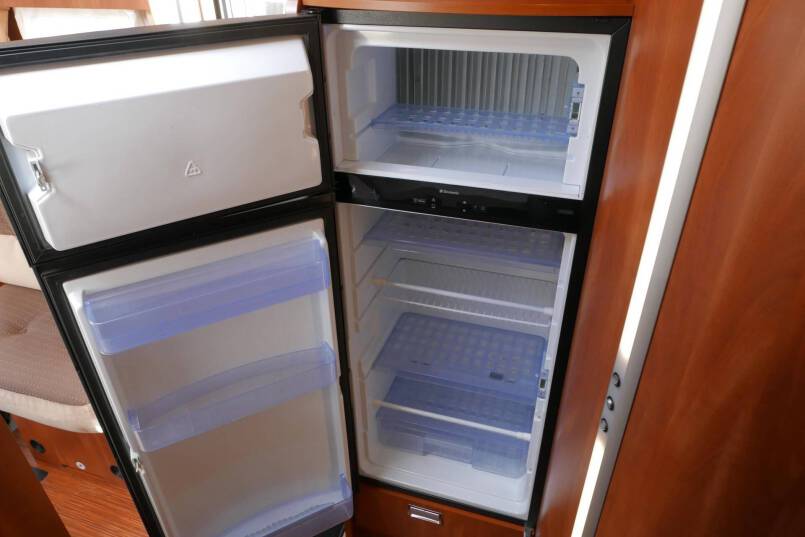 Laika kreos 7009 3.0 177 PK, enkele bedden, vol optie 35