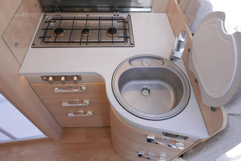 Hymer BMC-I 680 Hymer  BMC-I 680 9G AUTOMAAT 177PK, LEVELSYSTEEM, Mercedes Benz 27