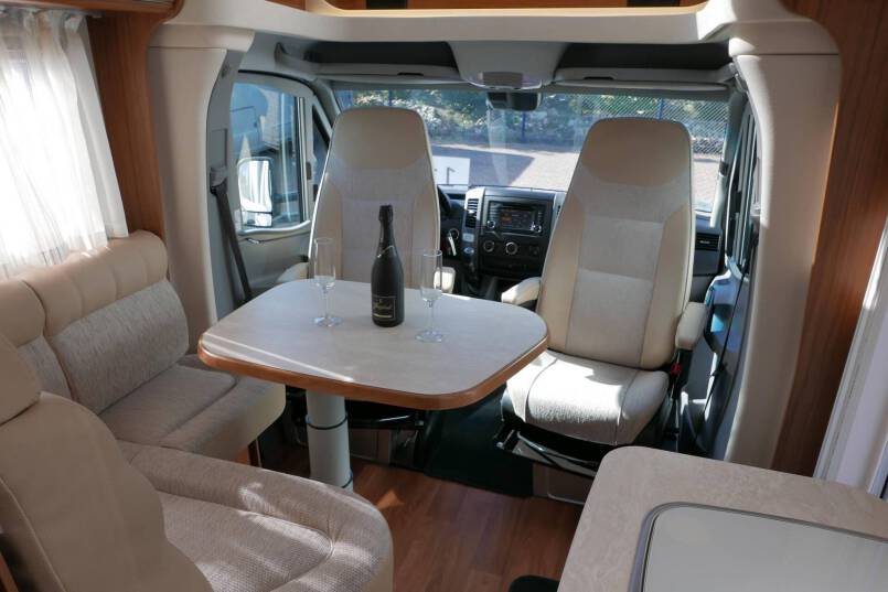 Hymer ML-T 580 AUTOMAAT Mercedes-Benz, enkele bedden 19