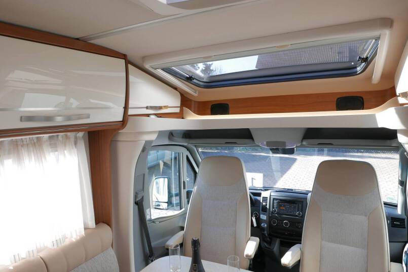 Hymer ML-T 580 AUTOMAAT Mercedes-Benz, enkele bedden 23