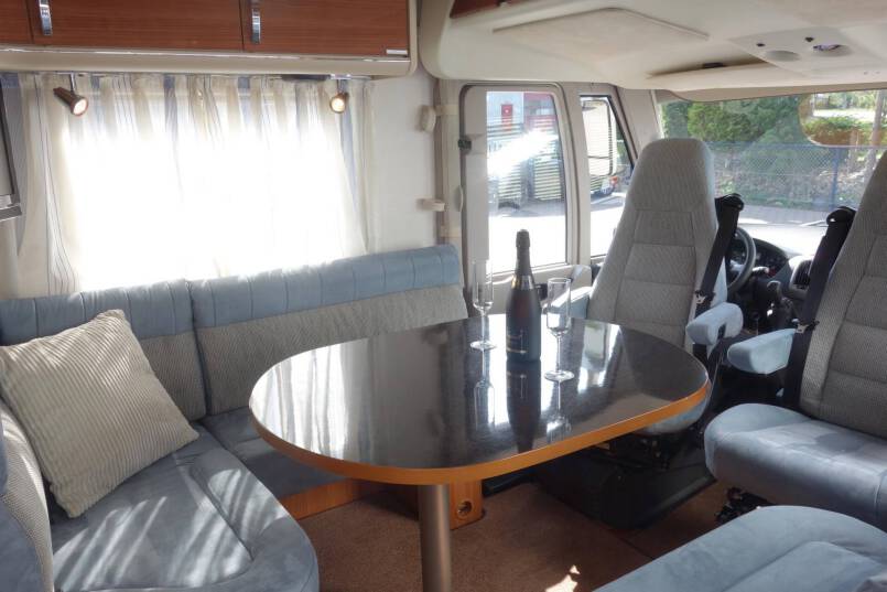 Hymer B 614 SL Star Edition champagne, 3.0 157 pk, lange uitvoering 21