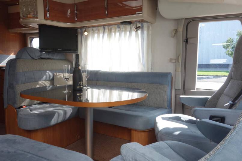 Hymer B 614 SL Star Edition champagne, 3.0 157 pk, lange uitvoering 22
