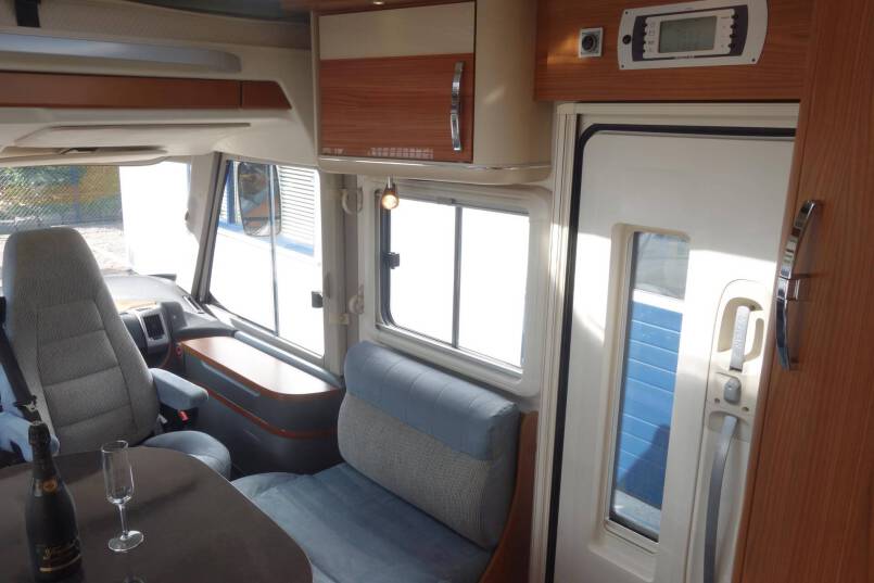 Hymer B 614 SL Star Edition champagne, 3.0 157 pk, lange uitvoering 26