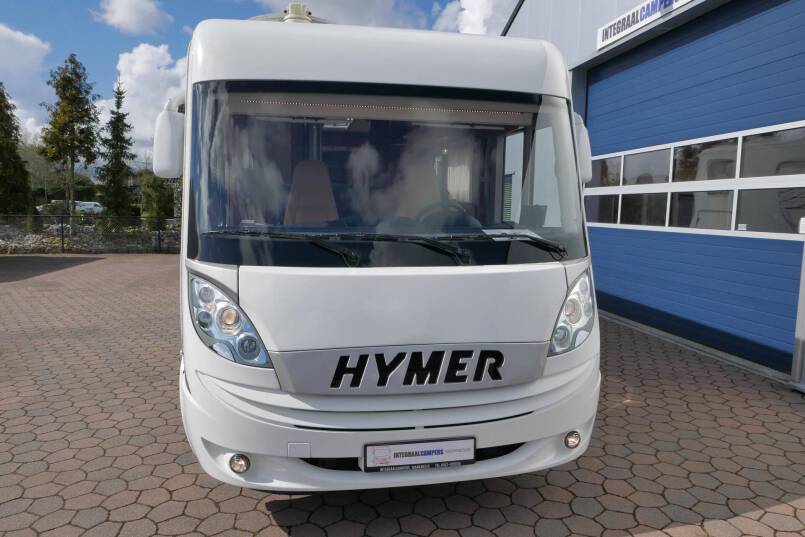 Hymer B 678 Hymer  B 678  AUTOMAAT 3.0 177pk, LEVELSYSTEEM, enkele bedden 1