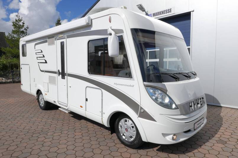 Hymer B 678 Hymer  B 678  AUTOMAAT 3.0 177pk, LEVELSYSTEEM, enkele bedden 4