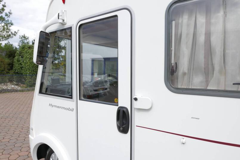 Hymer B 578 3.0 AUTOMAAT, 158 pk, 2 aparte bedden 13