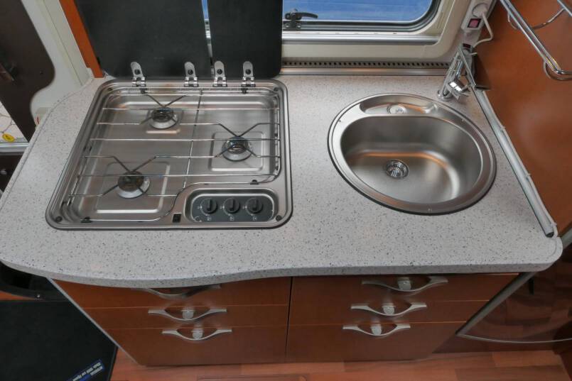 Hymer B 578 3.0 AUTOMAAT, 158 pk, 2 aparte bedden 26