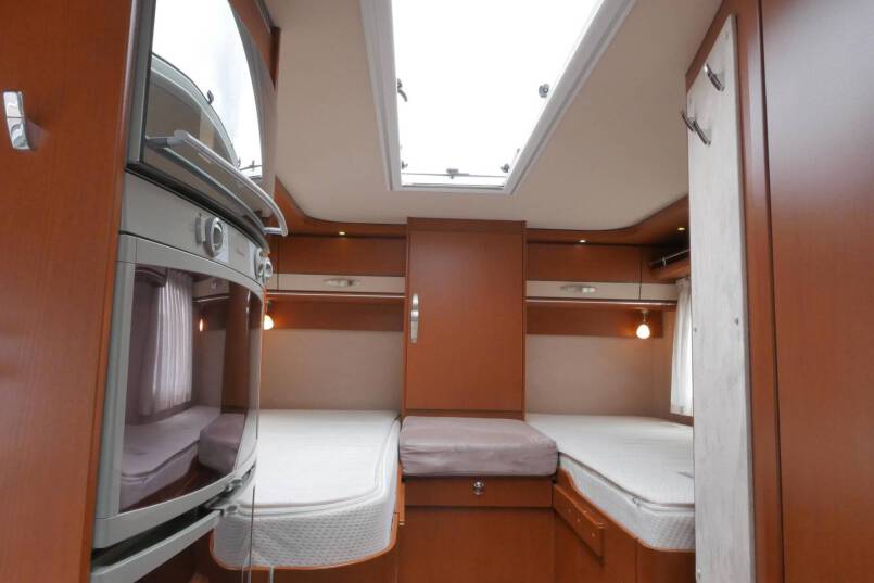 Hymer B 578 3.0 AUTOMAAT, 158 pk, 2 aparte bedden 29