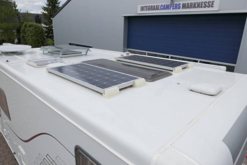 Hymer B 578 3.0 AUTOMAAT, 158 pk, 2 aparte bedden 40