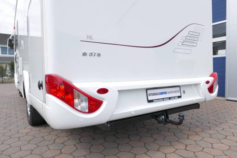 Hymer B 578 3.0 AUTOMAAT, 158 pk, 2 aparte bedden 7