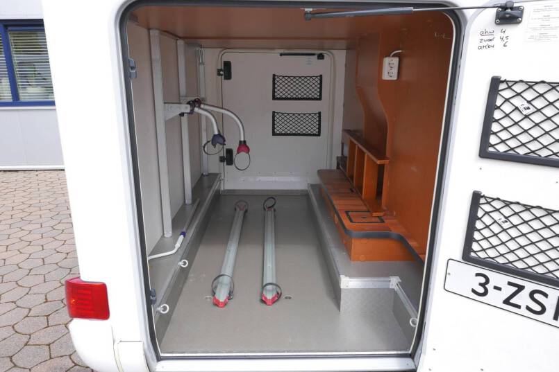 Hymer B 578 3.0 AUTOMAAT, 158 pk, 2 aparte bedden 8