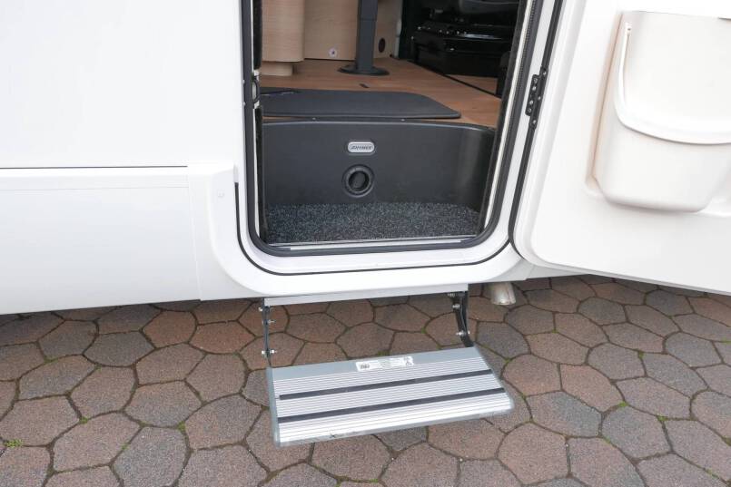 Hymer BMC-I 580 Hymer  BMC-I 580 9G AUTOMAAT 177 pk, 418 Mercedes AL-KO, 2021 15