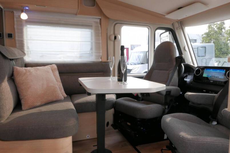 Hymer BMC-I 580 Hymer  BMC-I 580 9G AUTOMAAT 177 pk, 418 Mercedes AL-KO, 2021 22