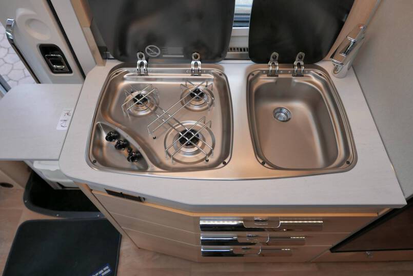 Hymer BMC-I 580 Hymer  BMC-I 580 9G AUTOMAAT 177 pk, 418 Mercedes AL-KO, 2021 28
