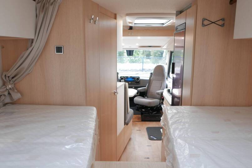 Hymer BMC-I 580 Hymer  BMC-I 580 9G AUTOMAAT 177 pk, 418 Mercedes AL-KO, 2021 33