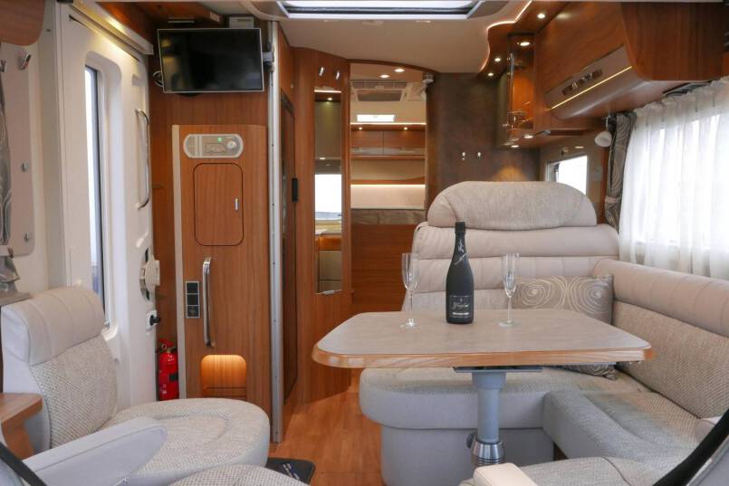 Hymer B 594 PremiumLine Bedrijf 29