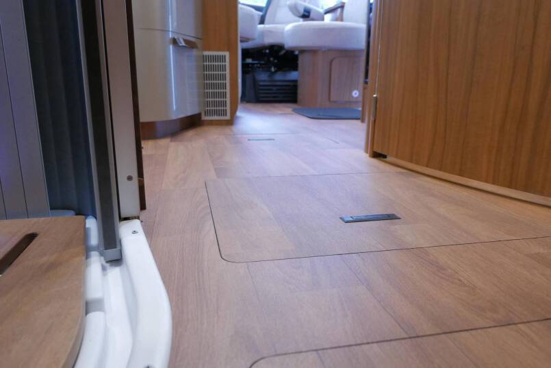 Hymer B 594 PremiumLine Bedrijf 46