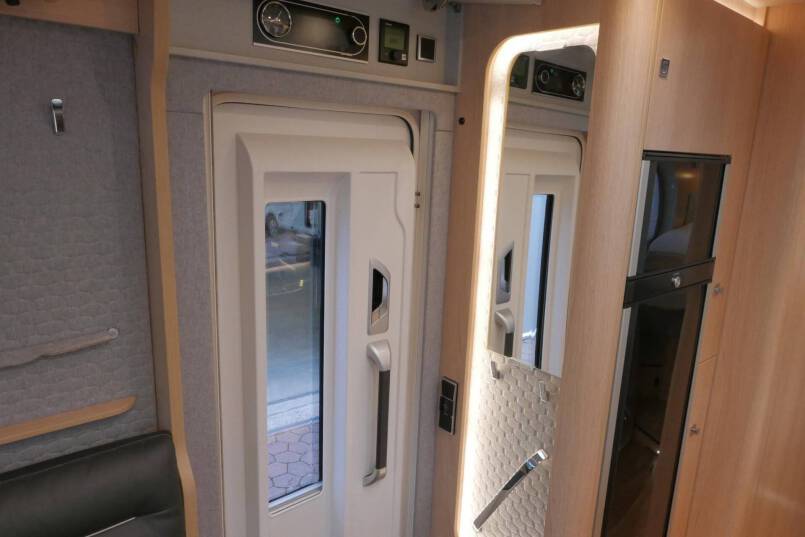 Hymer B-ML 790 MasterLine Hymer  B-ML 790 MasterLine Queensbed, Mercedes-Benz, 2020 32