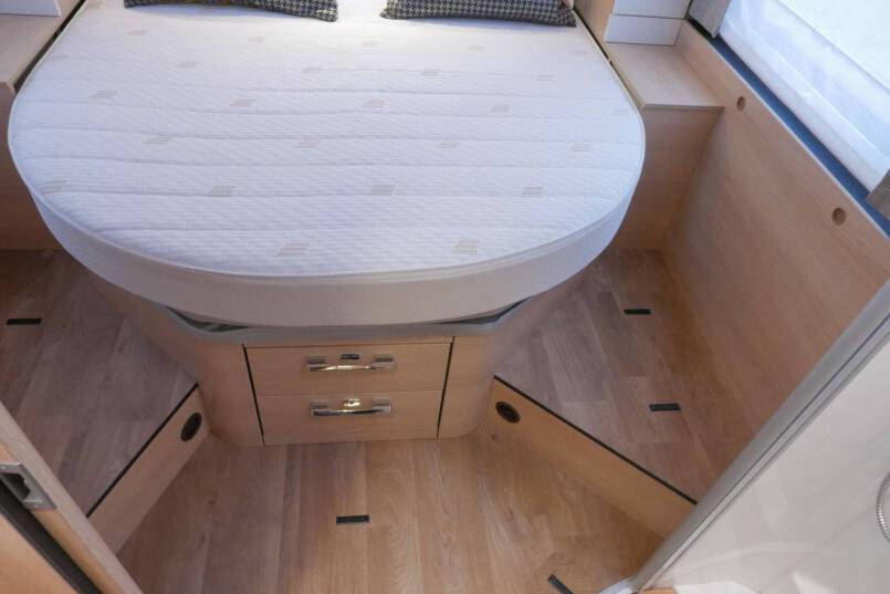 Hymer B-ML 790 MasterLine Hymer  B-ML 790 MasterLine Queensbed, Mercedes-Benz, 2020 42
