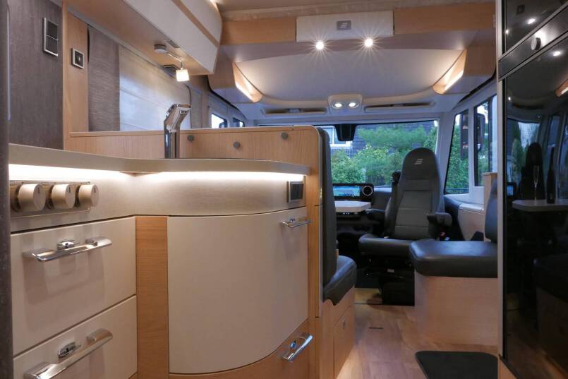 Hymer B-ML 790 MasterLine Hymer  B-ML 790 MasterLine Queensbed, Mercedes-Benz, 2020 48