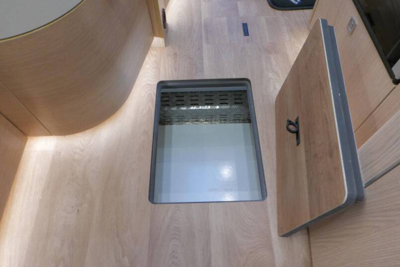 Hymer B-ML 790 MasterLine Hymer  B-ML 790 MasterLine Queensbed, Mercedes-Benz, 2020 50
