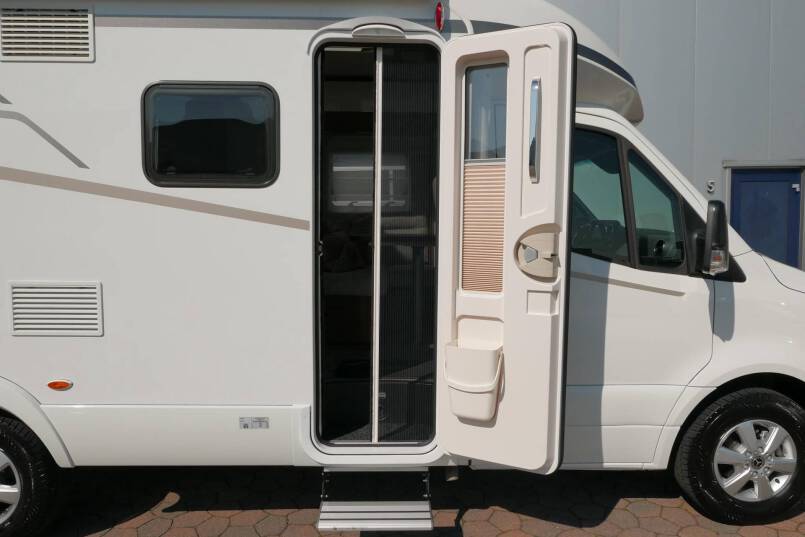 Hymer BMC-T 580 Hymer  BMC-T 580 9G AUTOMAAT 177 pk, Mercedes AL-KO, 2020 14