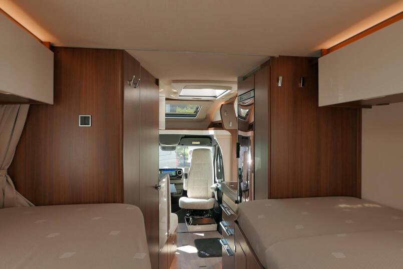 Hymer BMC-T 580 Hymer  BMC-T 580 9G AUTOMAAT 177 pk, Mercedes AL-KO, 2020 32