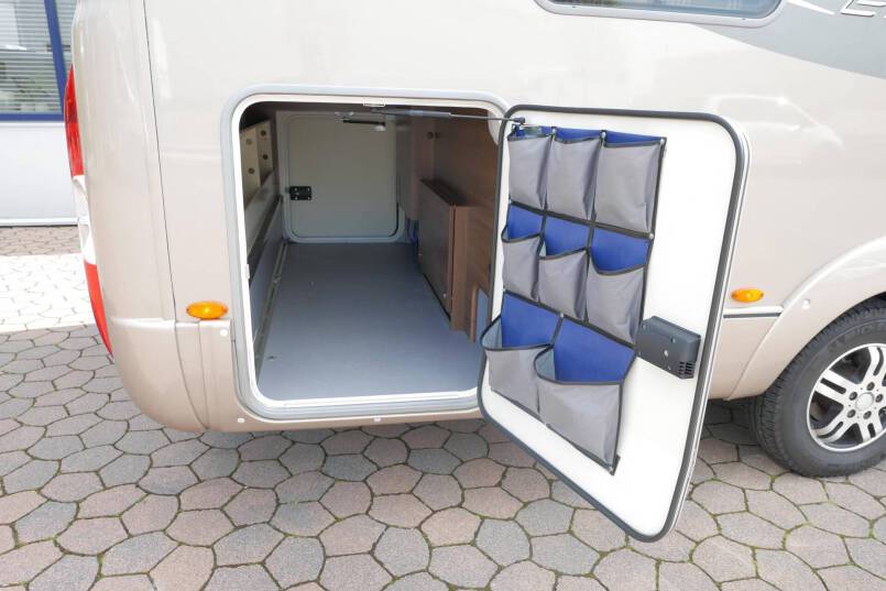 Burstner I 730 Elegance 3.0 AUTOMAAT, queensbed, vol optie 10