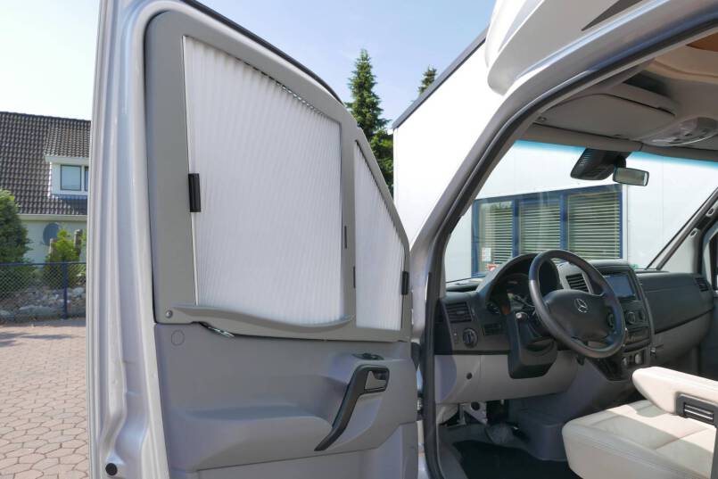 Hymer ML-T 580 Hymer  ML-T 580 AUTOMAAT Mercedes-Benz, enkele bedden, luchtvering 18