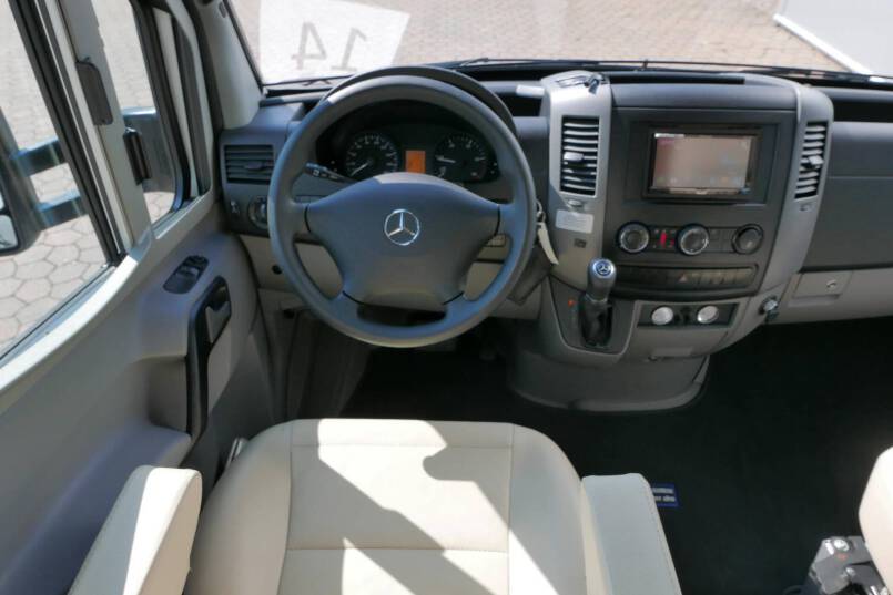 Hymer ML-T 580 Hymer  ML-T 580 AUTOMAAT Mercedes-Benz, enkele bedden, luchtvering 20