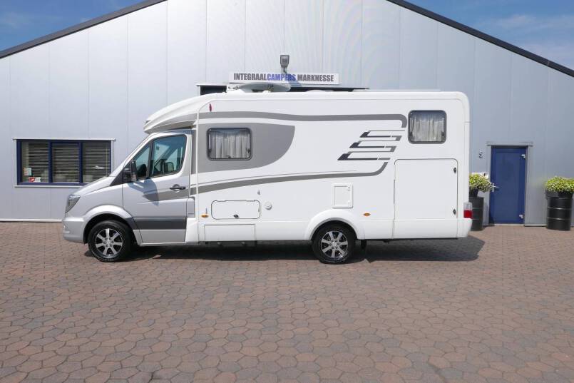 Hymer ML-T 580 Hymer  ML-T 580 AUTOMAAT Mercedes-Benz, enkele bedden, luchtvering 2