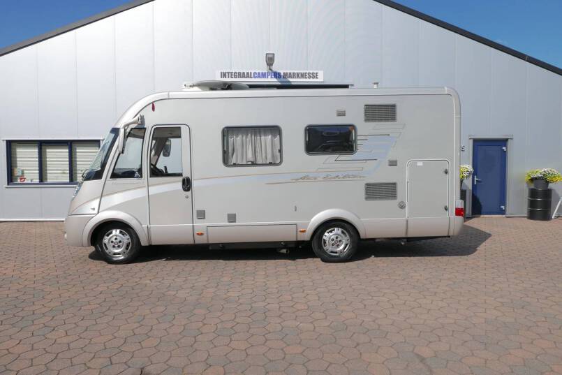 Hymer B 524 SL Star Edition  3.0 AUTOMAAT, Champagne, vol optie 1